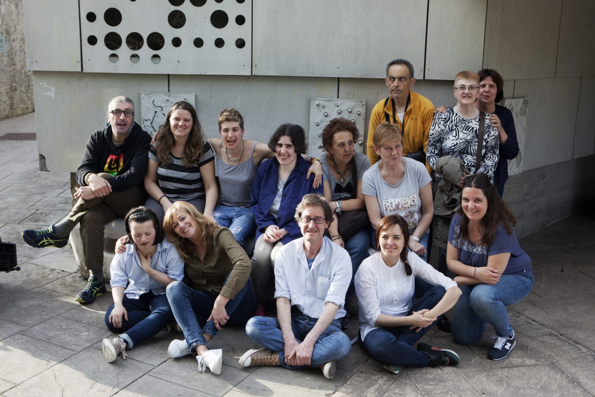 Foto de grupo de los participantes en el Proyecto Rezalarte